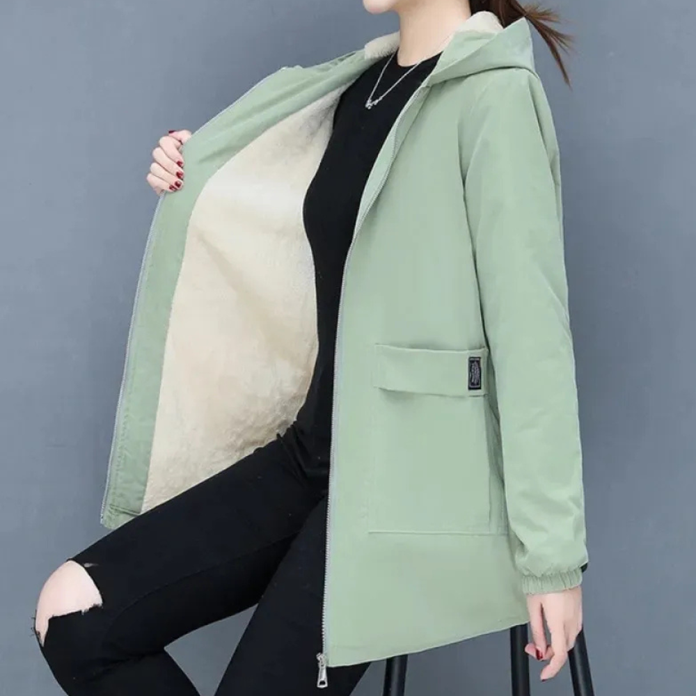 Trendige Kapuzenjacke für Damen in lässiger Optik von Kaleia
