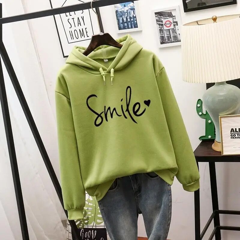 Krohn-e | Hoodie - Bequemer "Smile" Grafik Hoodie