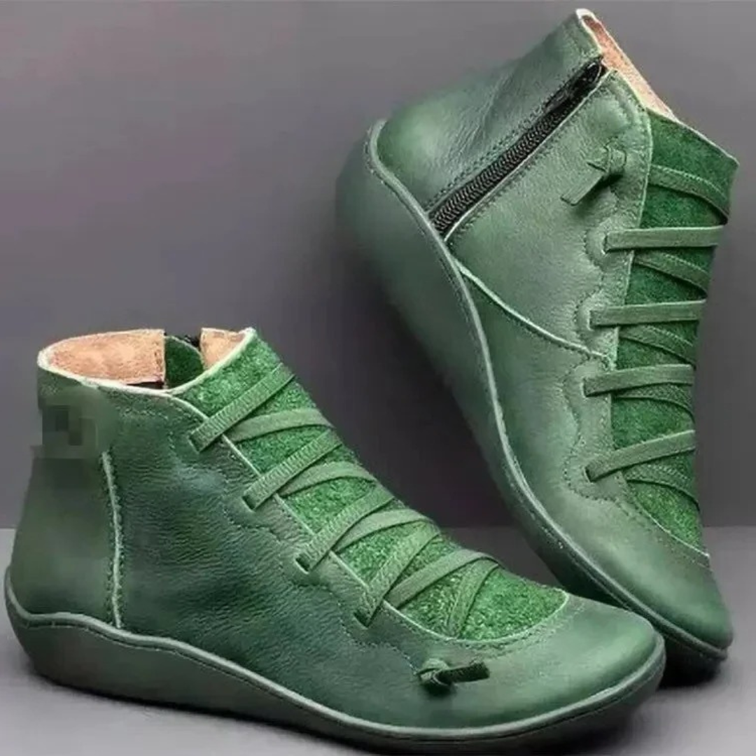 Sina:  Trendige Damen-Stiefeletten