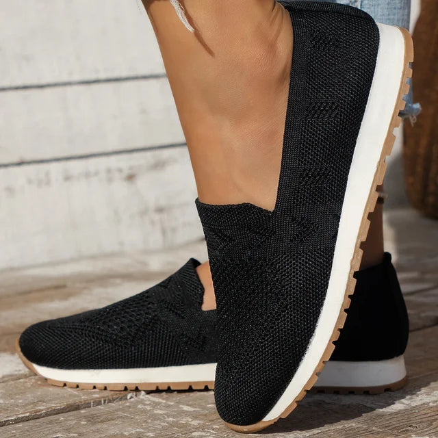 Komfortable Damen-Sommerschuhe mit orthopädischer, stützender Sohle und Slip-On-Design