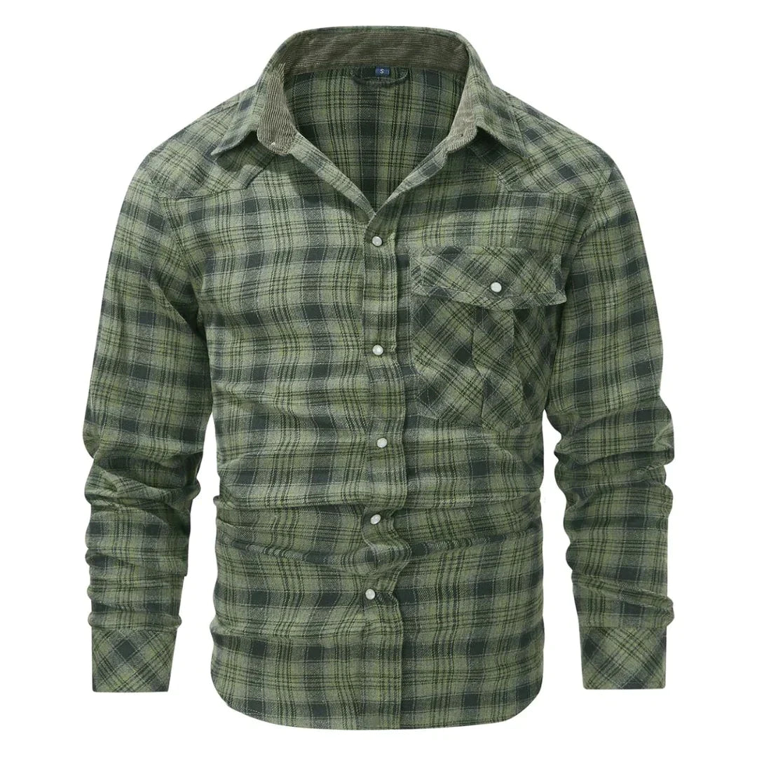 Karim: Perfektes kariertes Herrenhemd für den Sommer