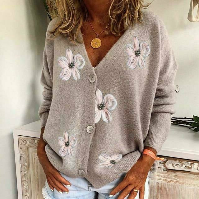 Krohn-e | Strickjacke mit Blumenstickerei