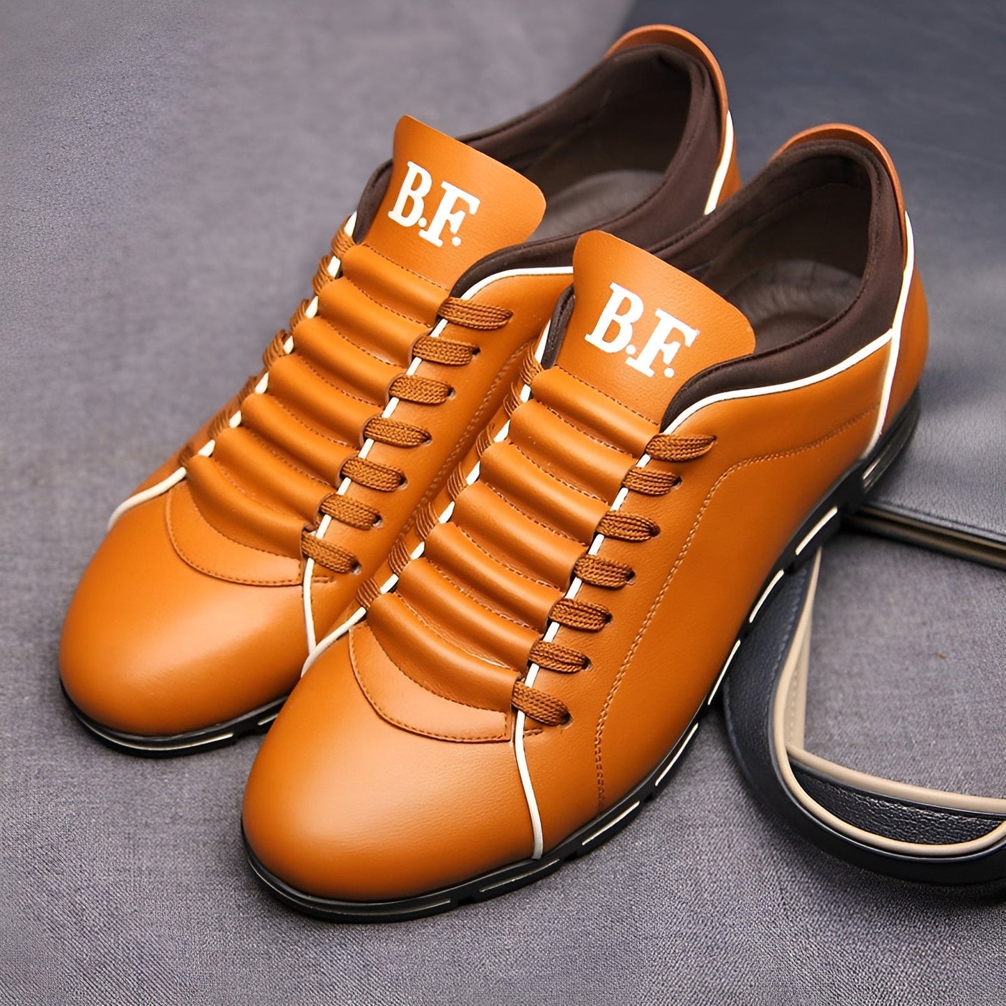 Komfortable orthopädische Schuhe für Herren