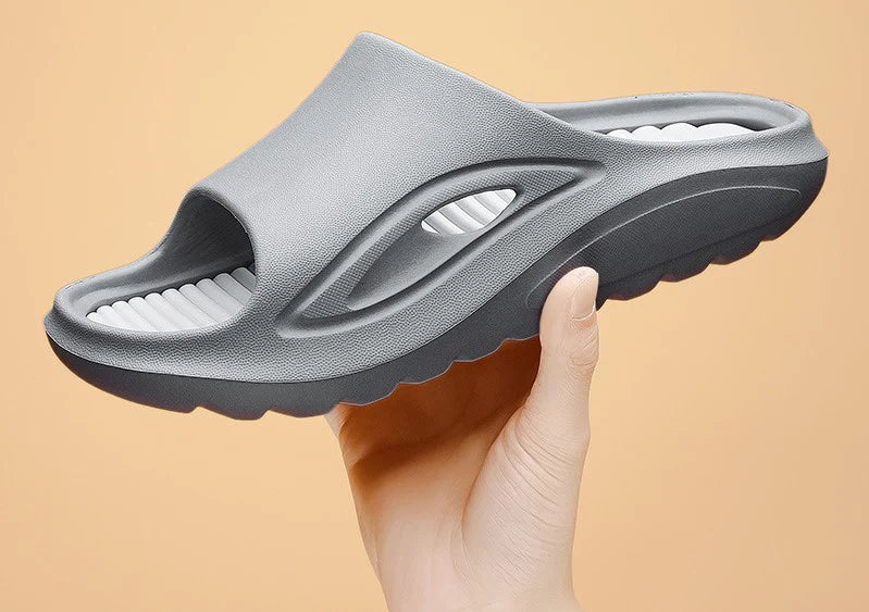 Stilvolle und orthopädische Hausschuhe für Damen und Herren