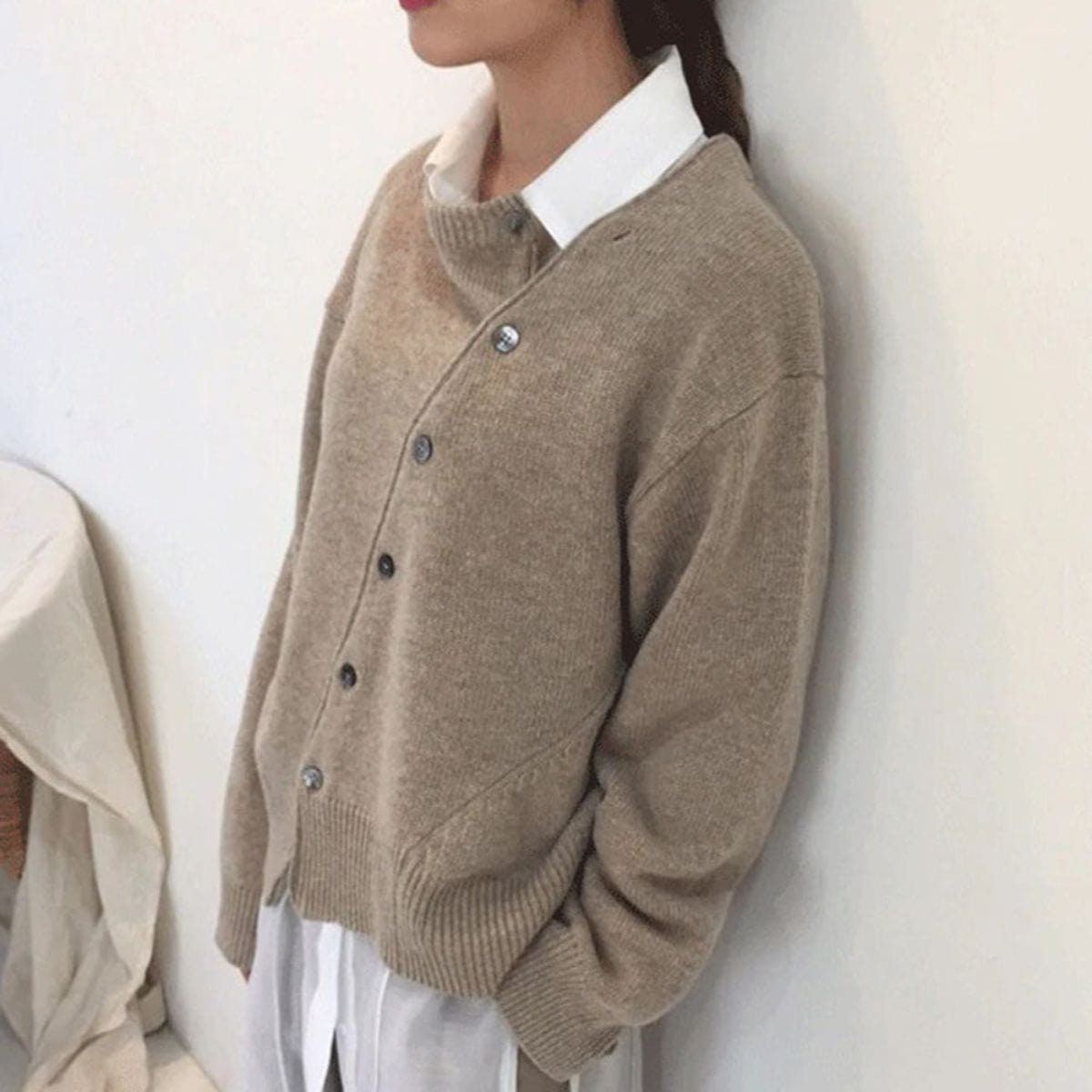 Krohn-e | Kaschmirjacke für Damen mit Knopfdetails - Langarm