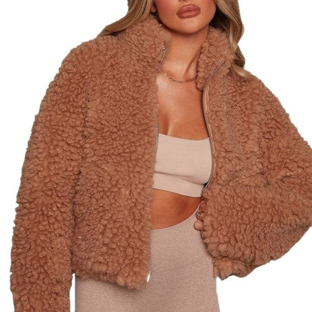 Damen Teddymantel aus Kunstfell – elegant und warm von Lunetra