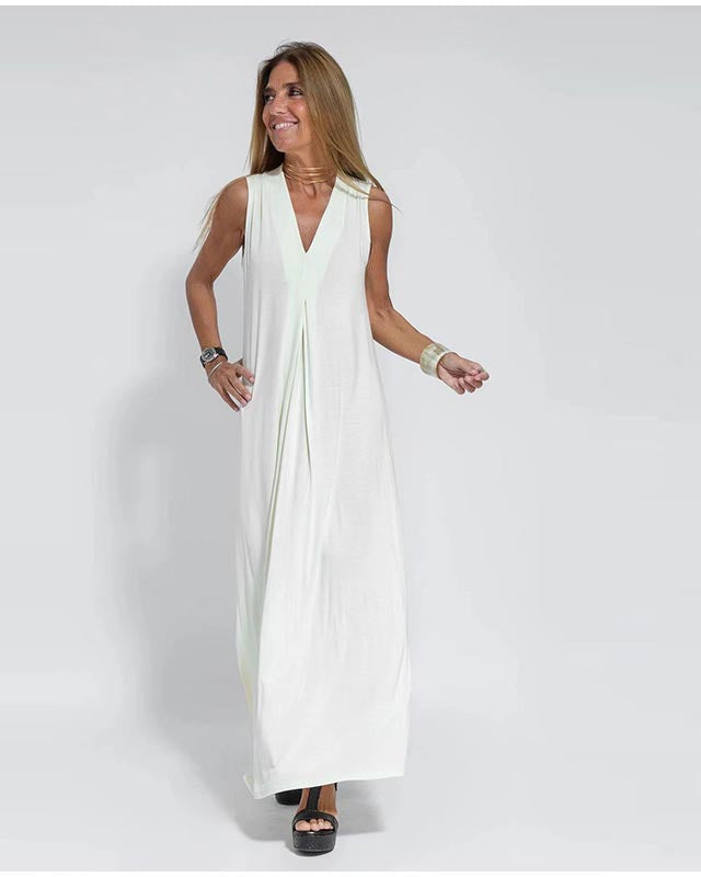 Schickes Wickelkleid ohne Ärmel und Strickjacke für Damen