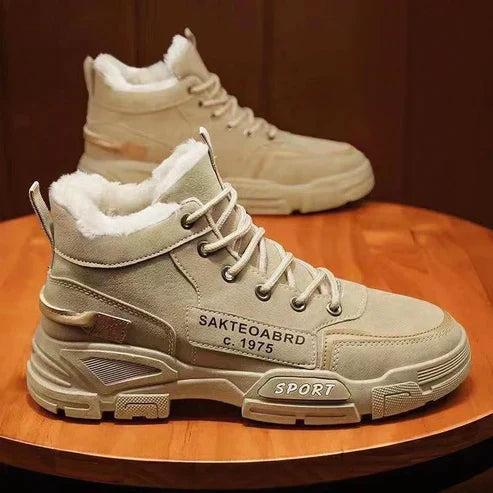 Herrenstiefel aus klassischem Leder von Marc