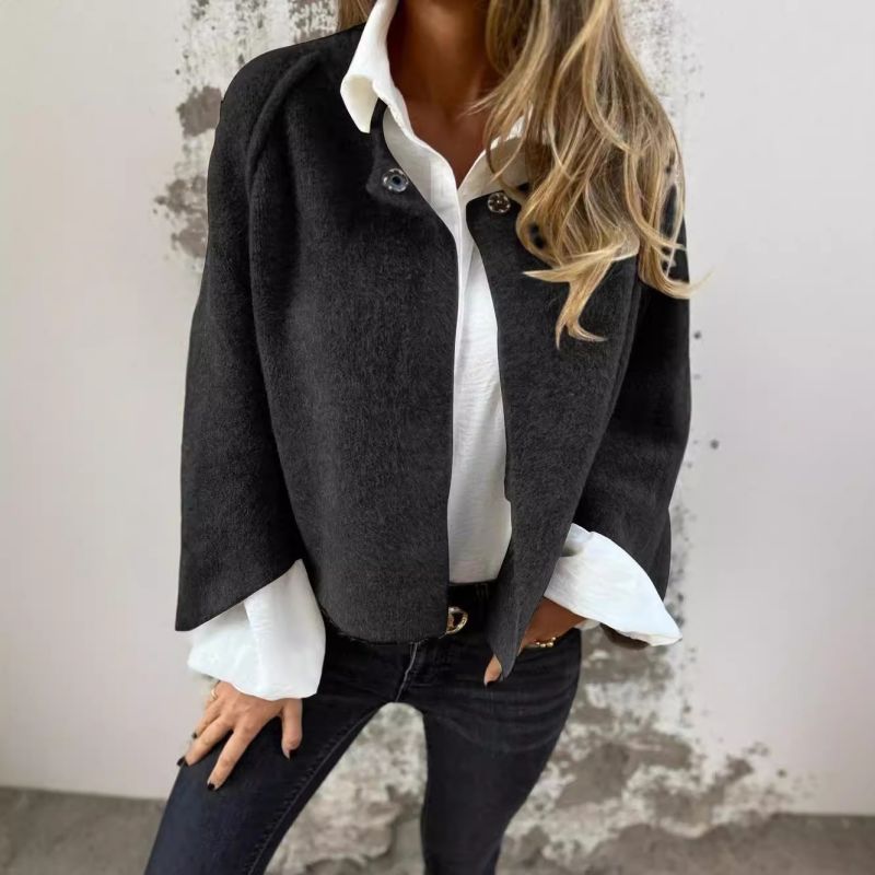 Krohn-e | Warme Damen Wolljacke mit Kurzer Passform und Knöpfen