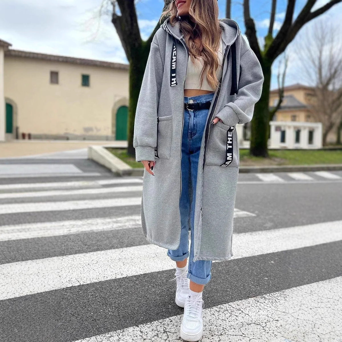 Krohn-e | Langer Sweatshirt mit Kapuze