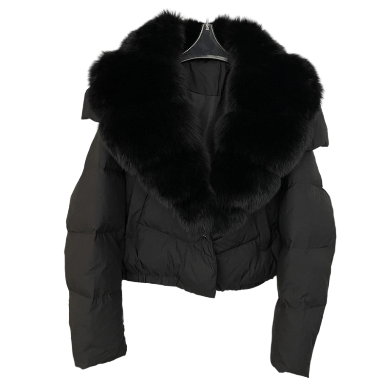 Krohn-e | Kurze Jacke mit Kunstfellkragen