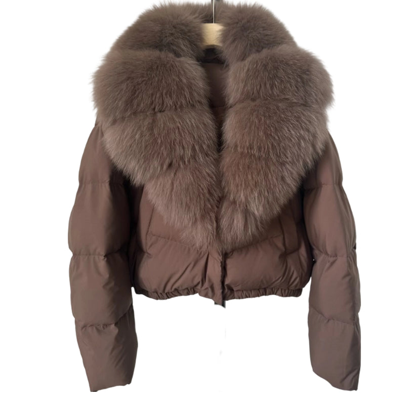 Krohn-e | Kurze Jacke mit Kunstfellkragen