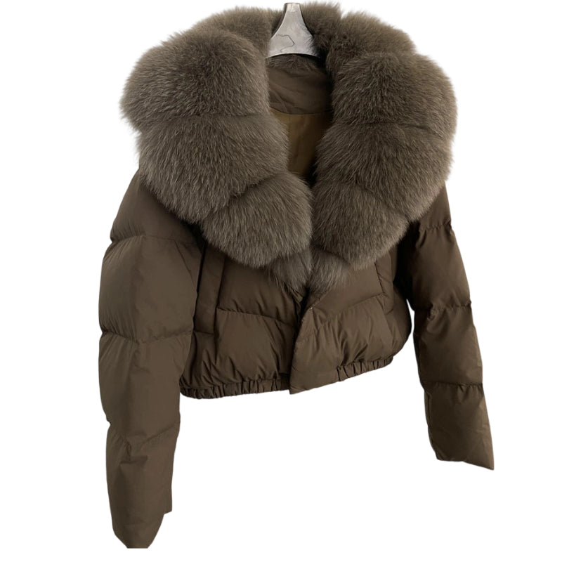 Krohn-e | Kurze Jacke mit Kunstfellkragen