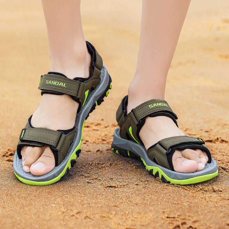 Modische Herrensandalen für den Strand - Andrej