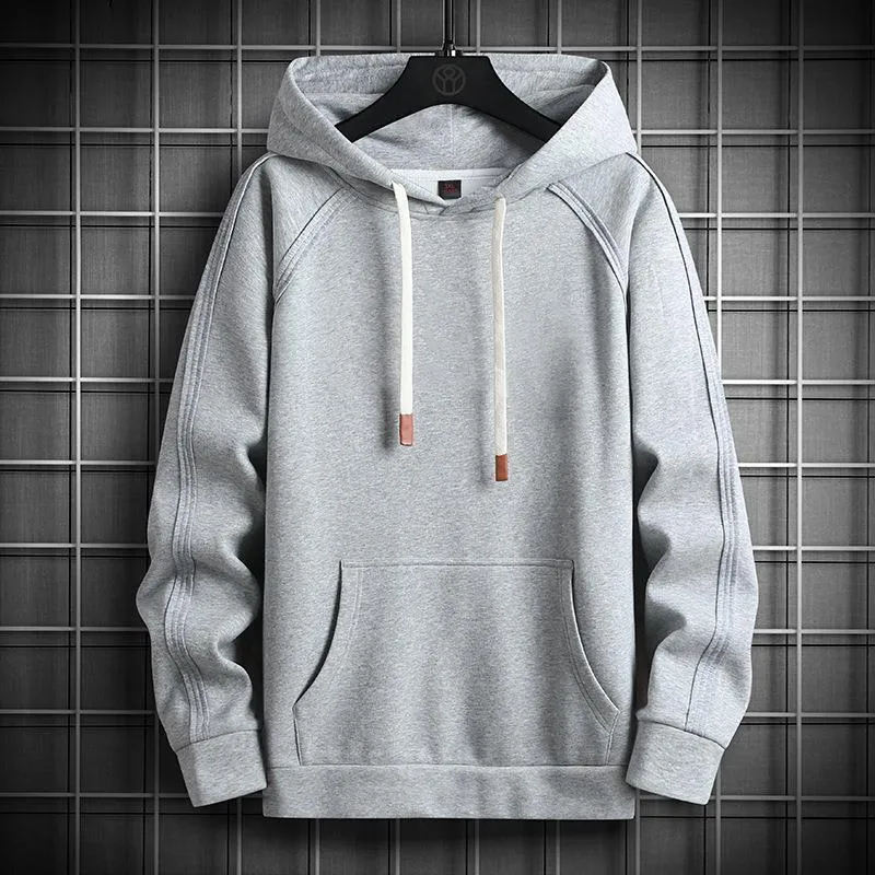 Fudus Hoodie: Stilvoller, warmer Hoodie für höchsten Tragekomfort.