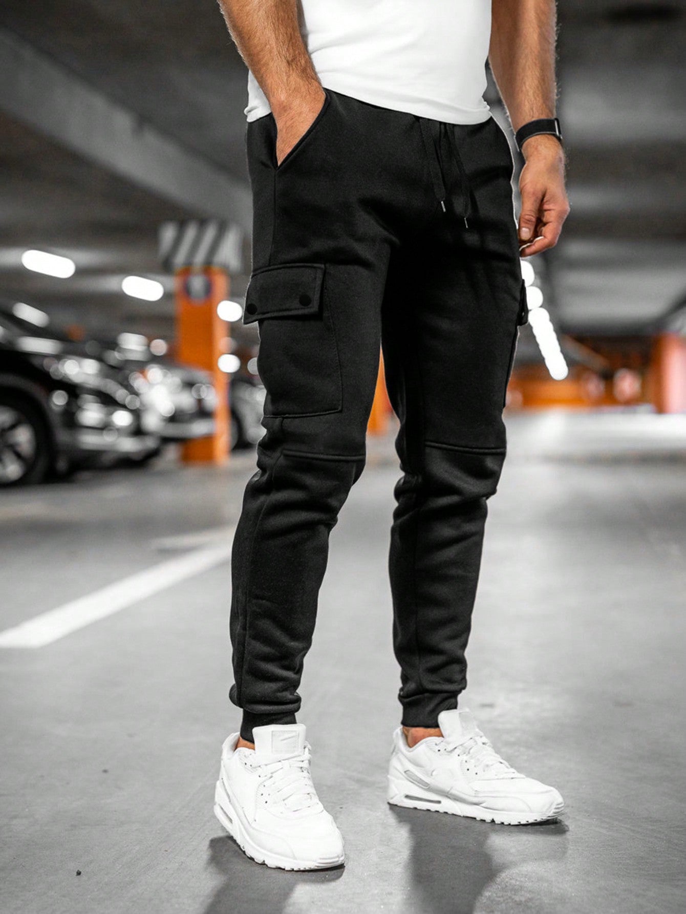 Max | Herren Cargo Jogginghose Slim Fit Trainingshose mit Taschen