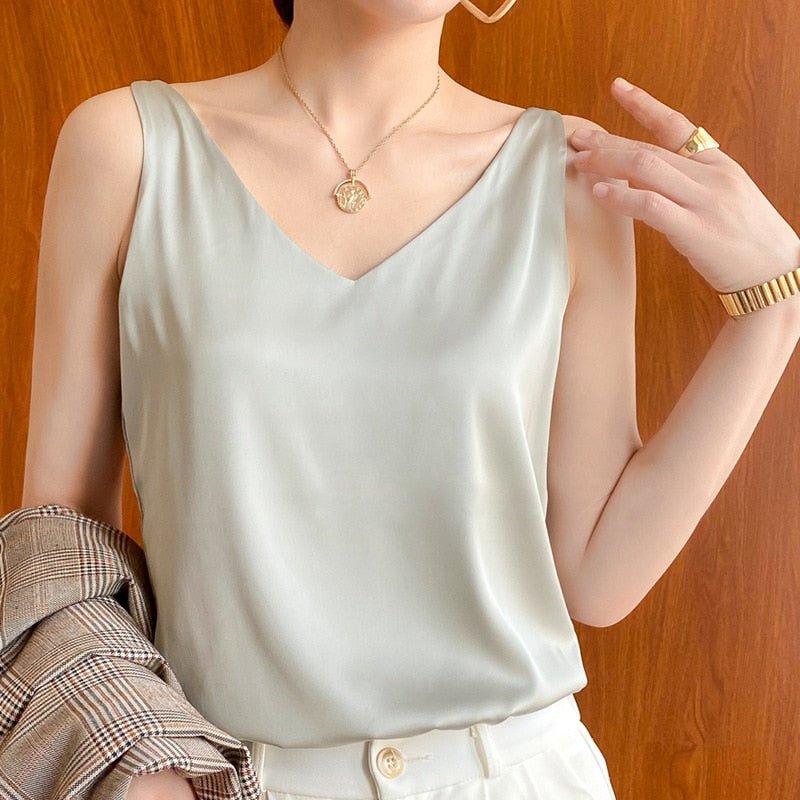 Aria | Damen Satin Tanktop V-Ausschnitt Ärmelloses Sommertop