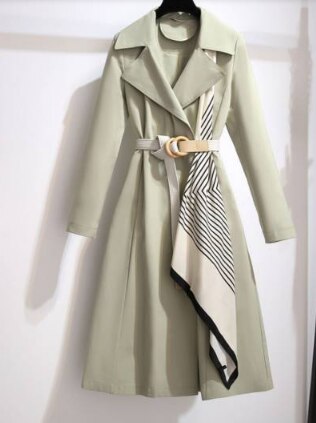 Krohn-e | Zeig mir deinen Liebestrenchcoat