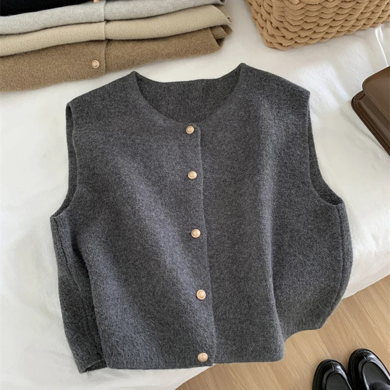 Krohn-e | Eleganter Ärmelloser Strickcardigan