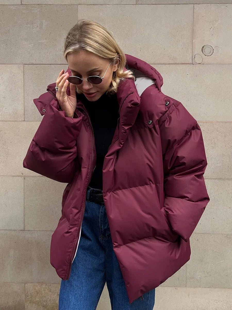Krohn-e | Kurze, gepolsterte Kapuzenjacke für Frauen
