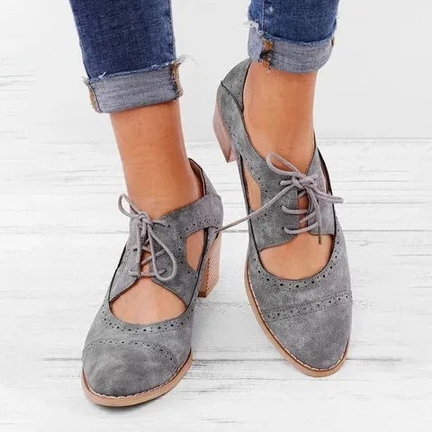 Daphnes spitze Lederschuhe