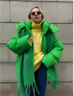 Kurze Damenjacke Larina mit Kapuze