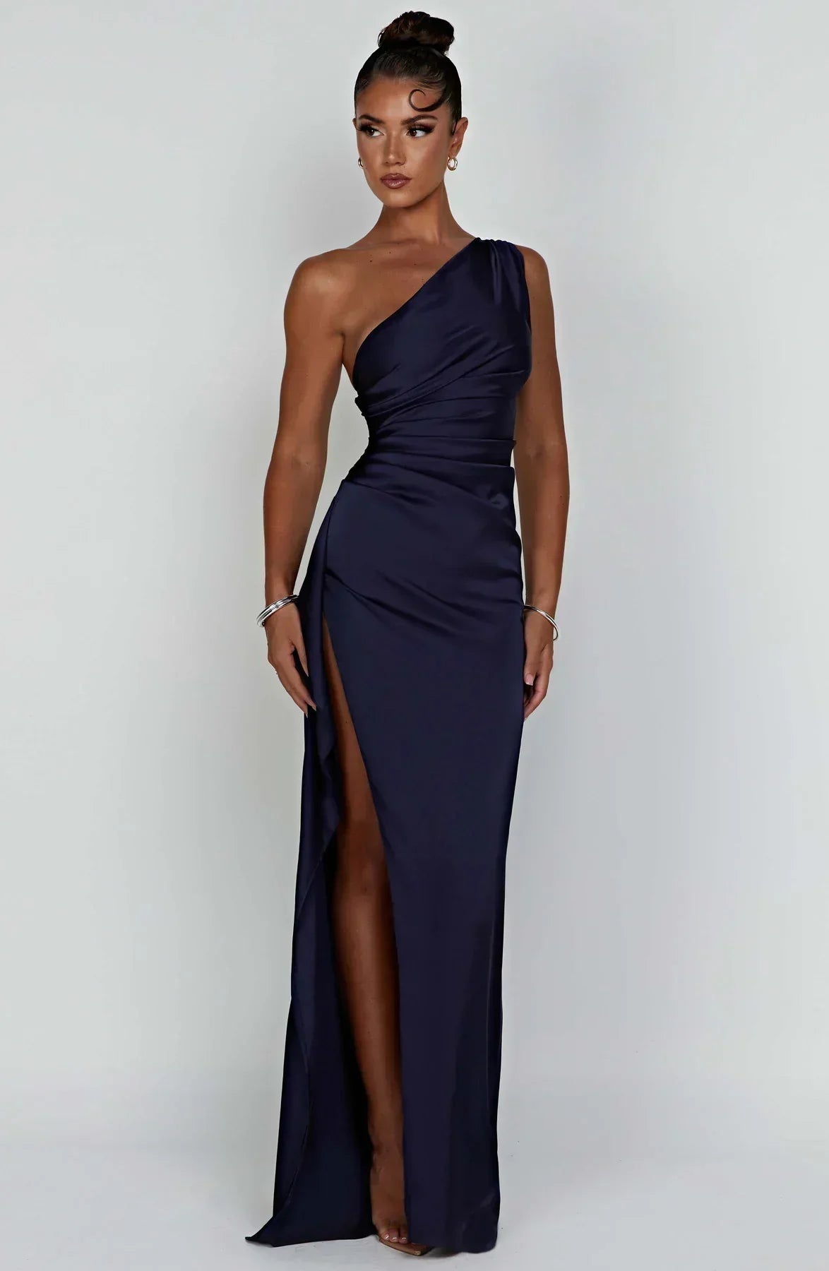 Violetta | Damen One Shoulder Maxikleid