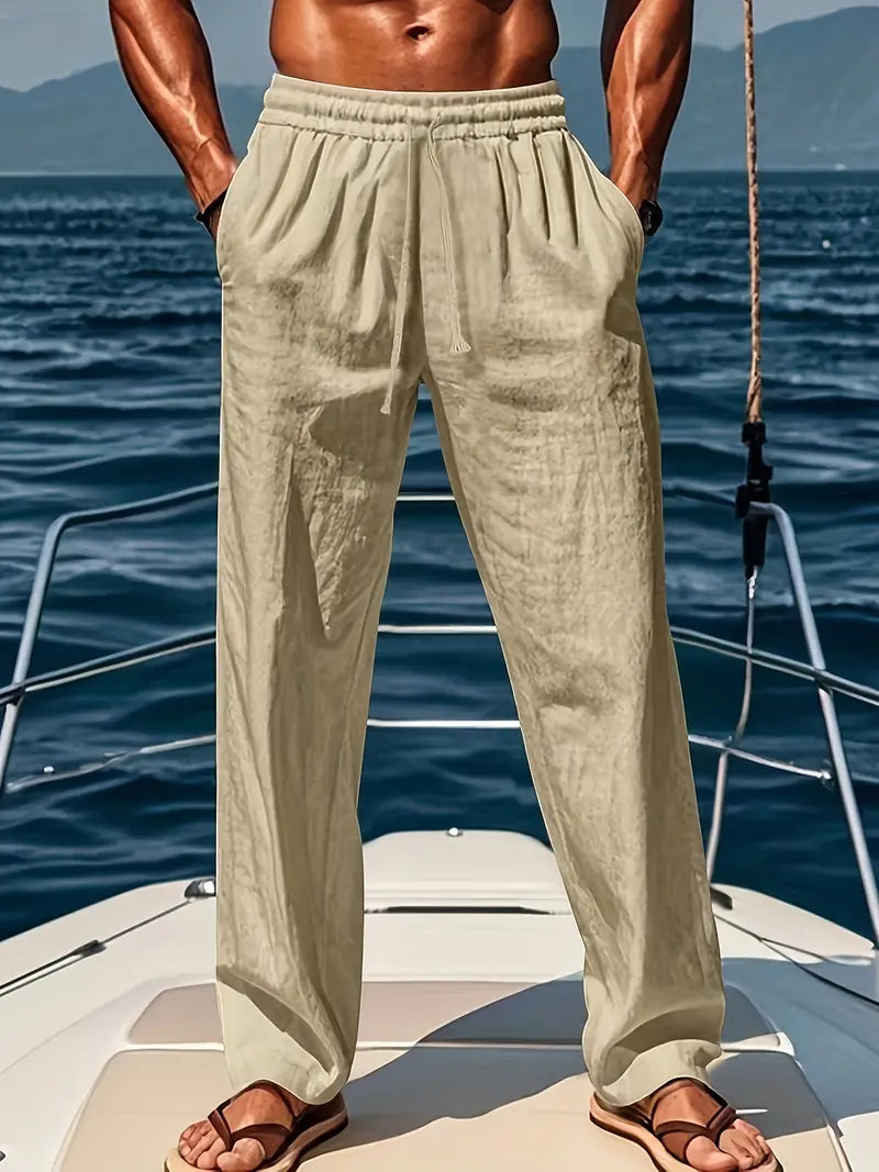 Leichte, weite Herren-Leinenhose im klassischen Stil für den Sommer