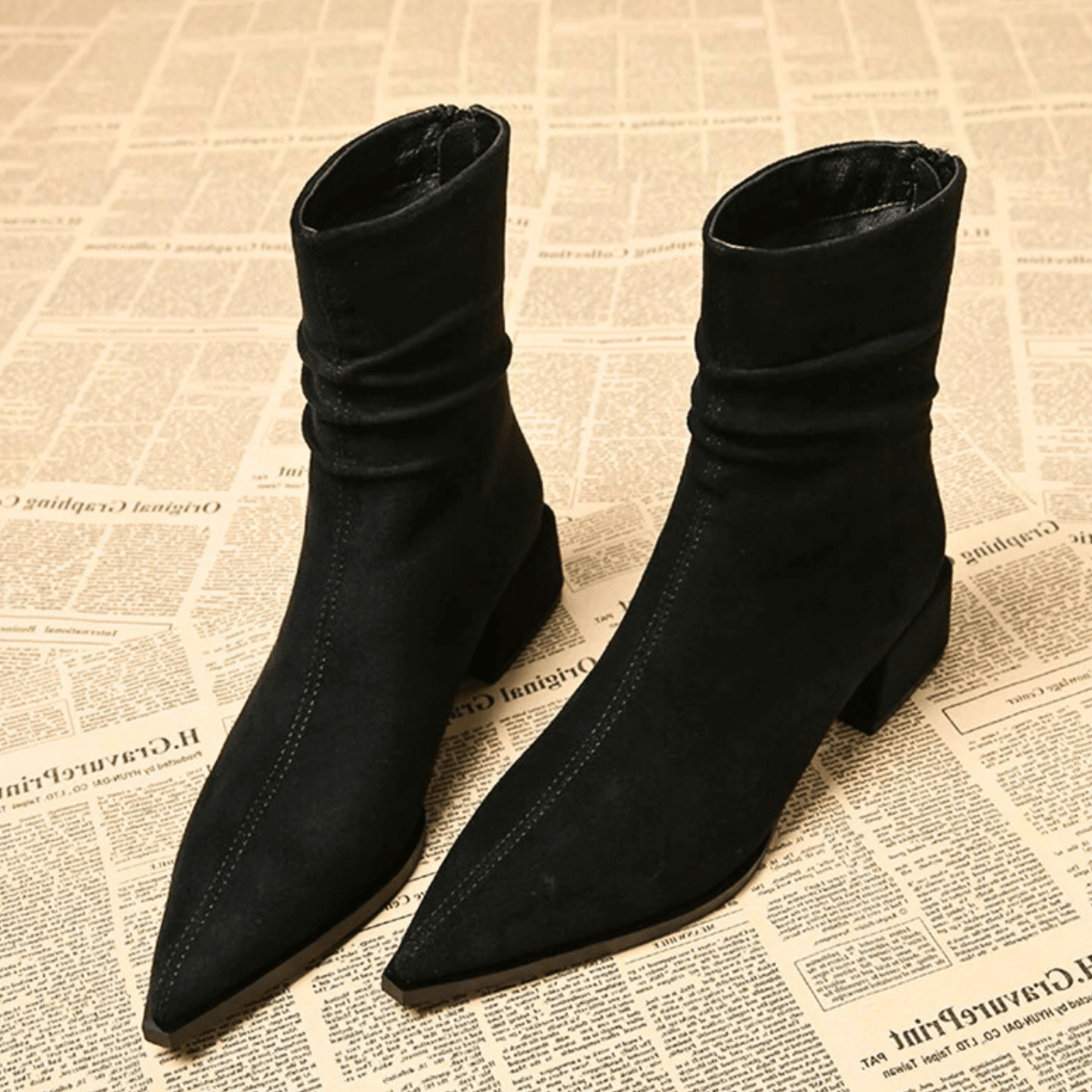 KROHN-E Damen Ankle Boots Blockabsatz Reißverschluss Schwarz