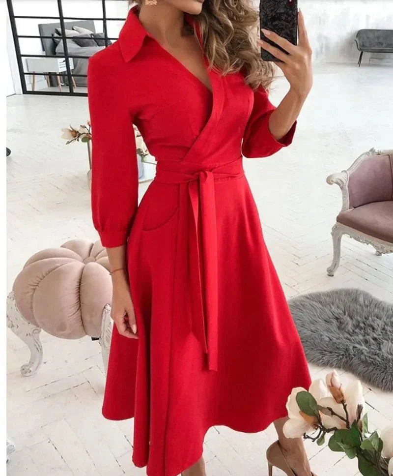 Wiltrudis: Elegantes Wickelkleid für festliche Anlässe