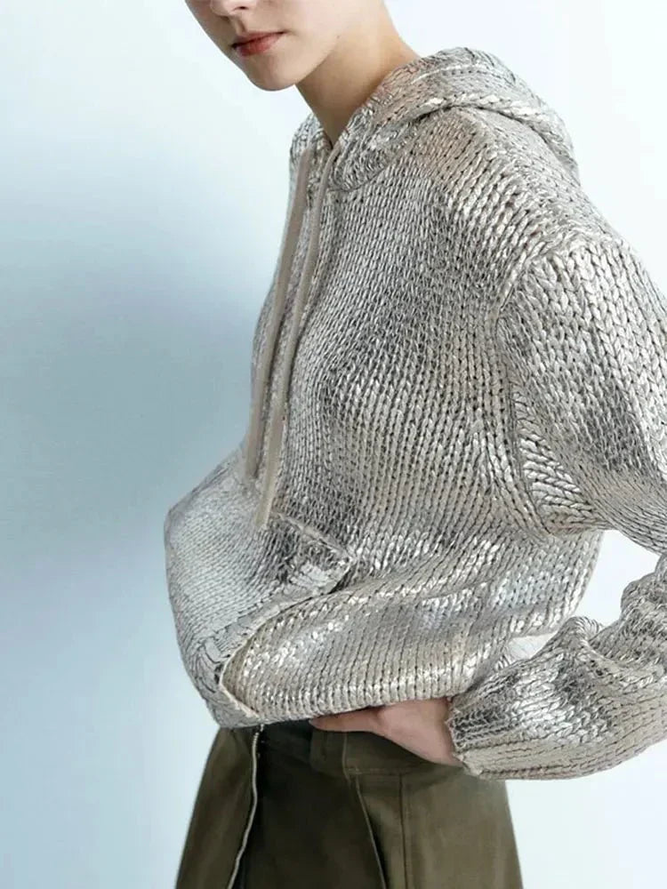 Krohn-e | Schicker Damen Kapuzenpullover mit Metallic Rippbesatz und Folie