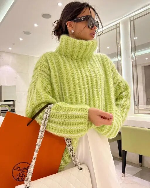 Krohn-e | Weicher, schneebedeckter Pullover