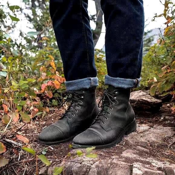 Krohn-e | Retro Schnürstiefel für Männer