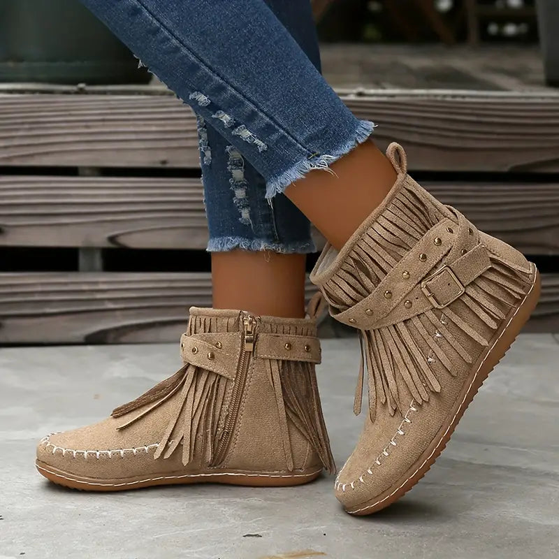 Komfortable und elegante orthopädische Damen-Stiefel